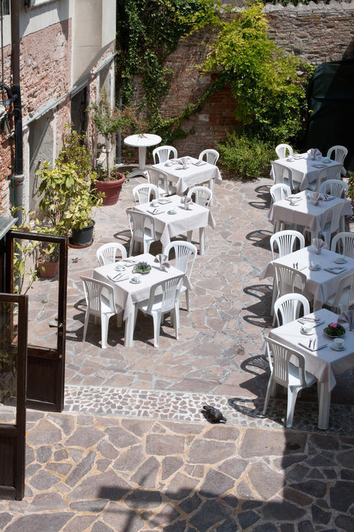 Sonder Salute Palace Venedig