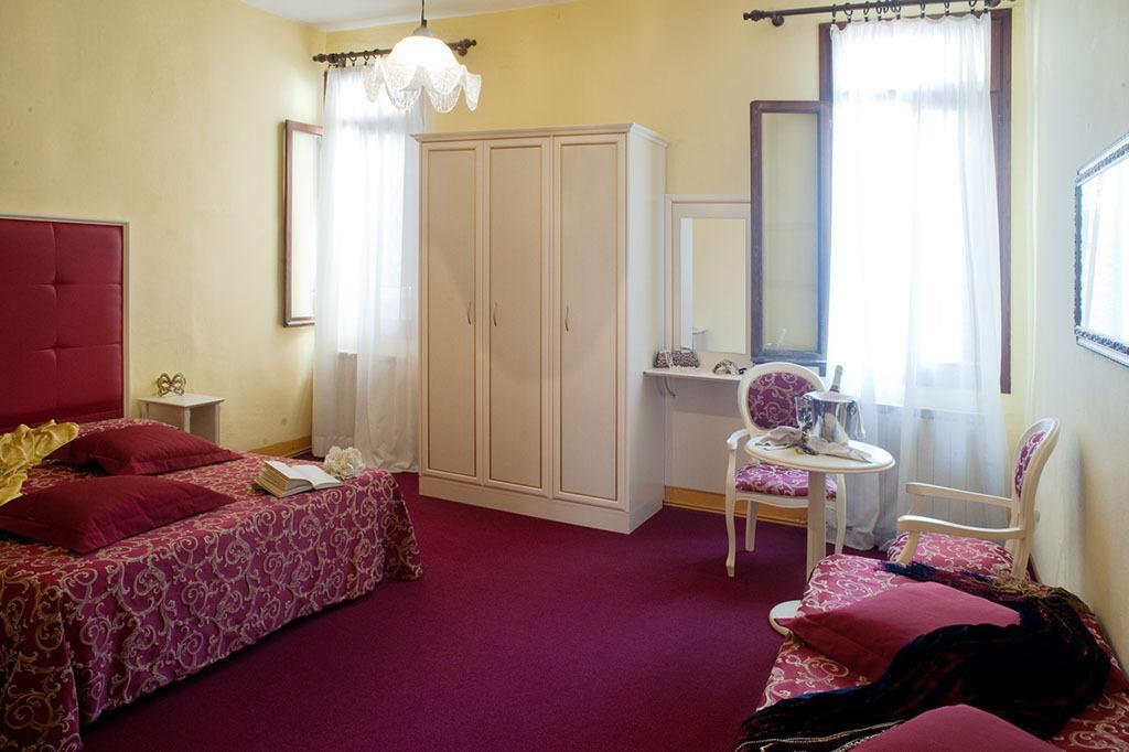 Hotel Sonder Salute Palace
