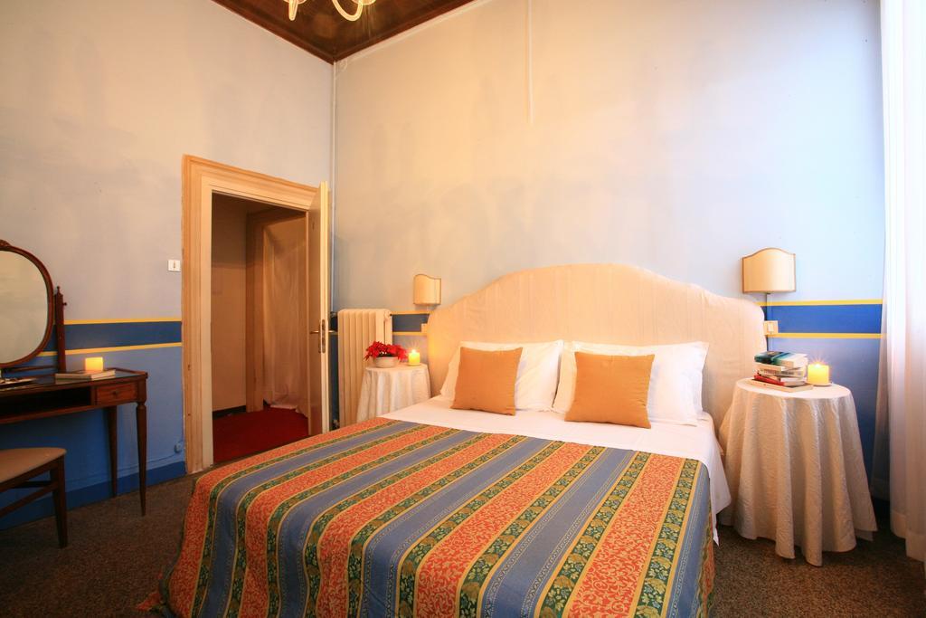 Hotel Sonder Salute Palace 3*